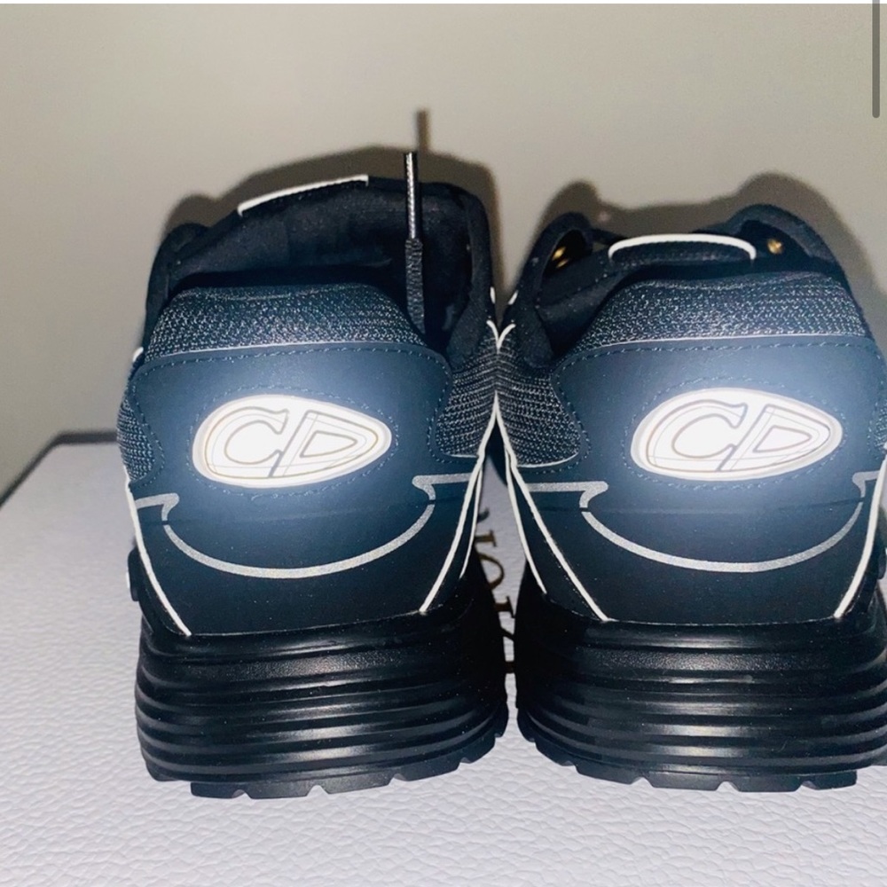 Dior b30 designer sneakers - Picture 2 of 3
